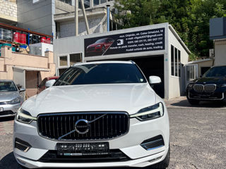 Volvo XC60 foto 2