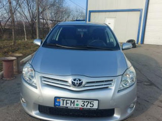 Toyota Auris foto 2