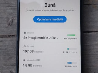 Telefon Samsung are 128 memorie.Prețu negociabil.