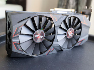 Asus Gtx 1070 Ti Cerberus foto 2