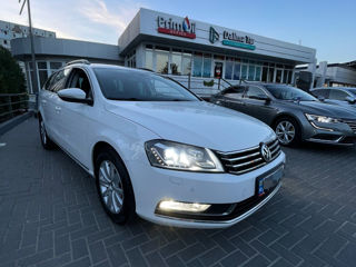 Volkswagen Passat foto 2