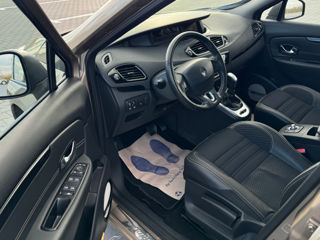 Renault Grand Scenic foto 9