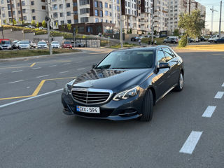 Mercedes E-Class foto 1