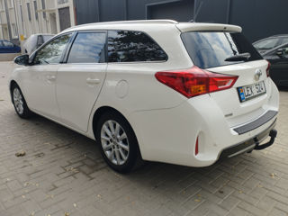 Toyota Auris foto 4