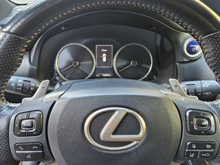 Lexus NX Series foto 18