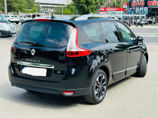 Renault Grand Scenic foto 3