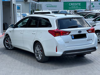 Toyota Auris foto 3