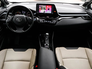 Toyota C-HR foto 7