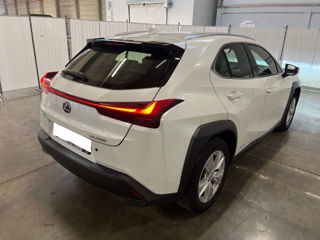 Lexus UX foto 3