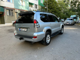 Toyota Land Cruiser Prado foto 5