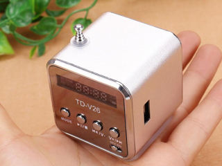 Колонка Bluetooth с Radio и с поддержкой карты памяти Micro SD и USB. фото 1