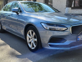 Volvo S90 foto 2