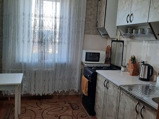 Apartament cu 2 camere, 70 m², Râșcani, Chișinău foto 4