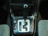 Subaru Legacy foto 8