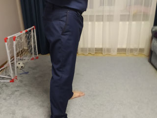 Pantaloni clasici noi de culoare albastra inchisi in stare foarte buna marimea XL la pret de 250 lei foto 3