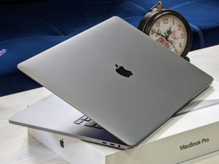 MacBook Pro 16 Retina 2020 (Core i7 9750H/16Gb DDR4/512Gb SSD/4Gb Radeon Pro 5300M/16") foto 8