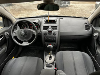 Renault Megane foto 6