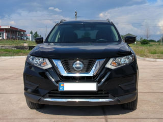 Nissan X-Trail foto 2