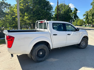 Nissan Navara foto 4