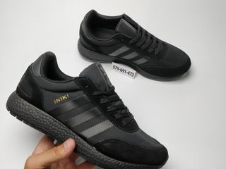 adidas iniki j all black foto 1