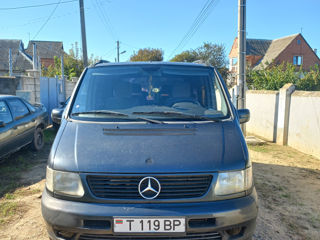 Mercedes Vito