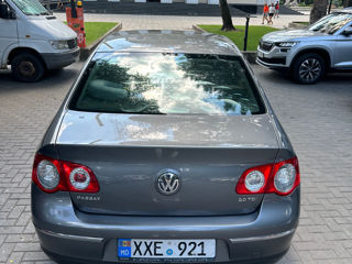 Volkswagen Passat foto 2