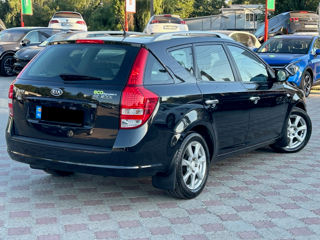 KIA Ceed foto 3