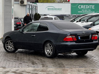 Mercedes CLK-Class foto 2