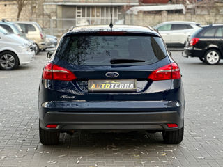 Ford Focus foto 5