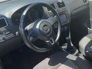 Volkswagen Polo foto 5