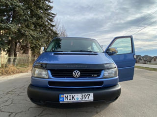 Volkswagen Transporter foto 3