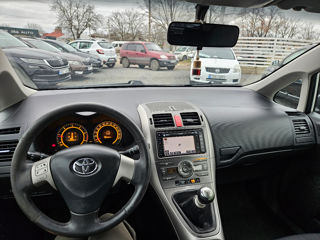 Toyota Auris foto 9