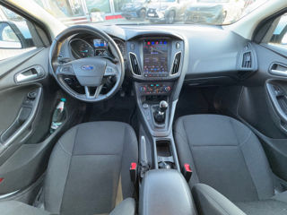 Ford Focus foto 9