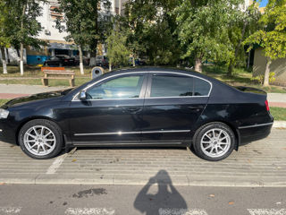 Volkswagen Passat foto 2