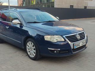 Volkswagen Passat foto 1