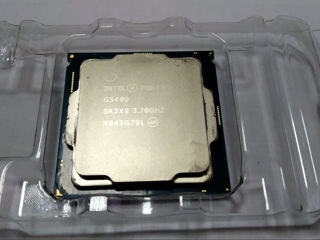 Intel Pentium Gold G5400 SR3X9 CPU Dual Core 3.7GHZ 4M Socket LGA 1151 v2 54W Processor foto 1