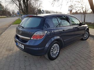 Opel Astra foto 4