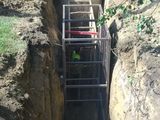 Prestăm servici de excavare , apeduct ,canalizare , beciuri , demolări construcțiilor vechi. foto 8