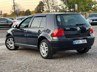 Volkswagen Golf foto 5