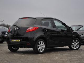 Mazda 2 foto 4