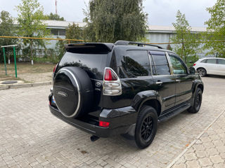 Toyota Land Cruiser Prado foto 4