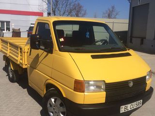 Volkswagen T4 foto 1