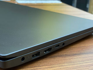 Lenovo v15 g2 itl foto 2