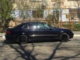 Mercedes E Class foto 4