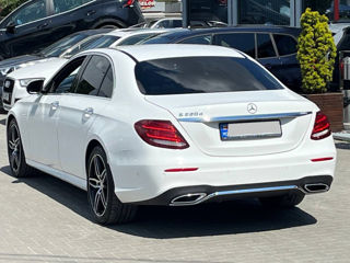 Mercedes E-Class foto 5