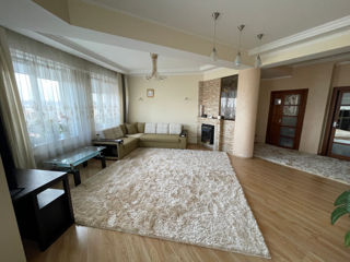 Apartament cu 3 camere, 109 m², Centru, Chișinău foto 2