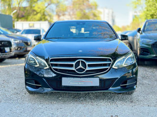 Mercedes E-Class foto 2