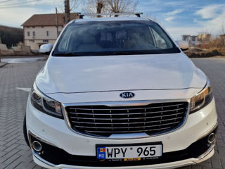 KIA Carnival foto 6