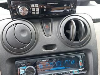 Radio fm 400 lei nou