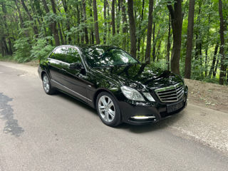 Mercedes E-Class foto 5